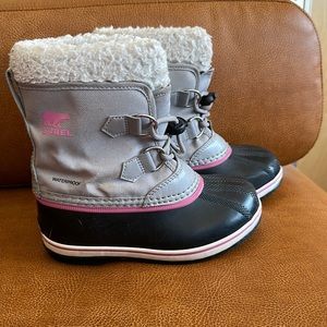 SOREL kids boots